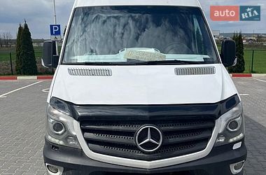 Вантажопасажирський фургон Mercedes-Benz Sprinter 2016 в Чернівцях