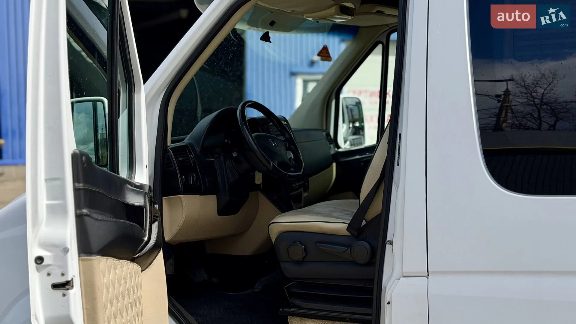2011 Mercedes-Benz Sprinter - мініатюра 7