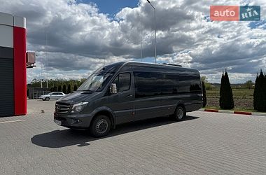 Туристический / Междугородний автобус Mercedes-Benz Sprinter 2015 в Хотине