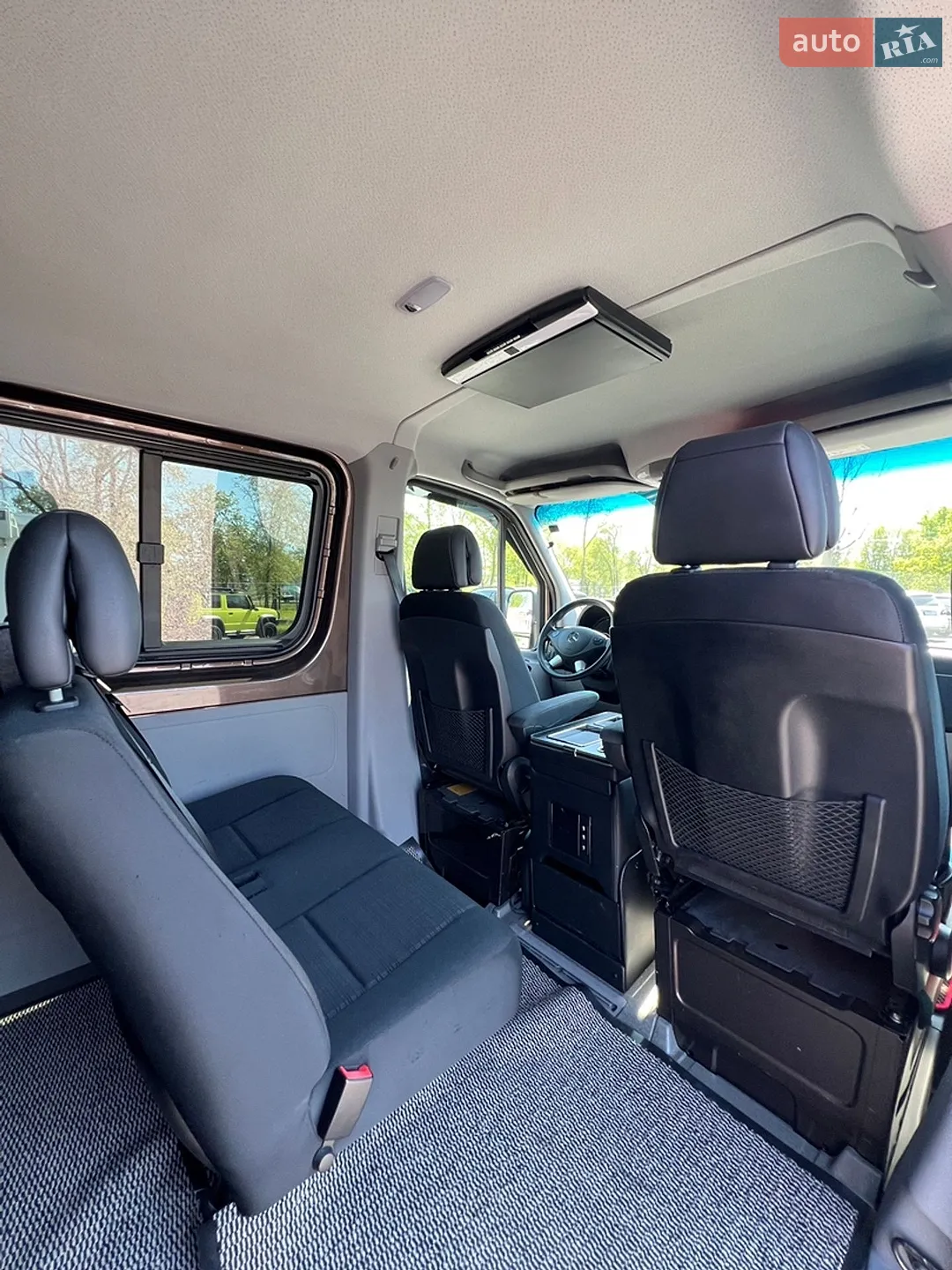 2016 Mercedes-Benz Sprinter - мініатюра 19