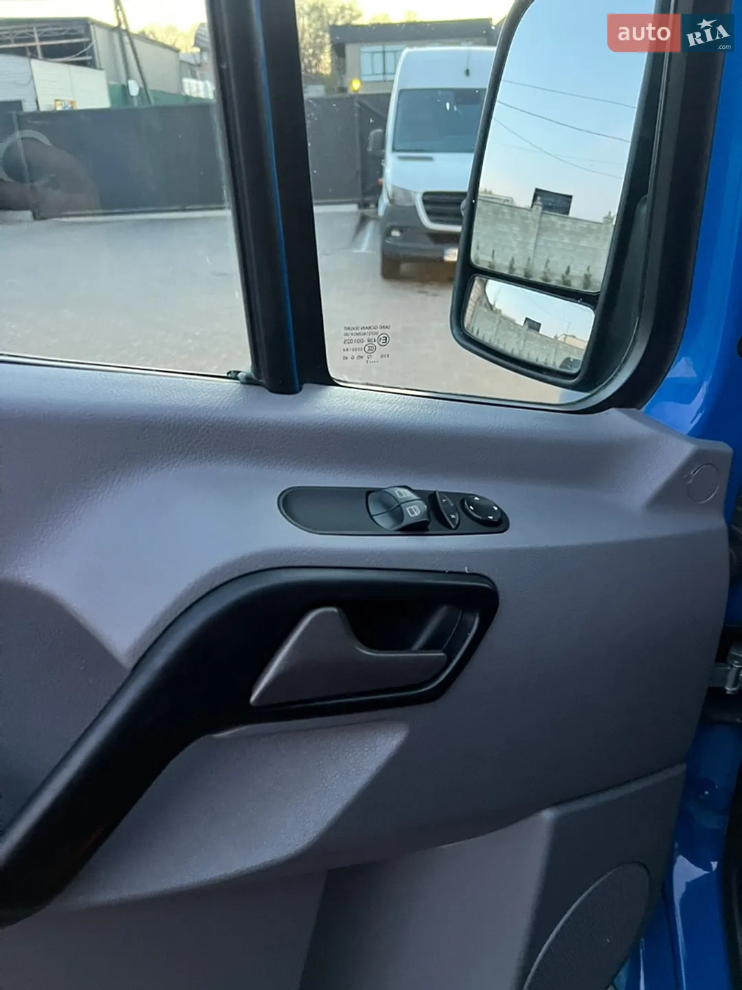 2017 Mercedes-Benz Sprinter - мініатюра 8