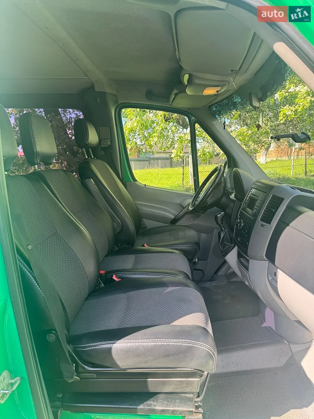 2010 Mercedes-Benz Sprinter - мініатюра 9