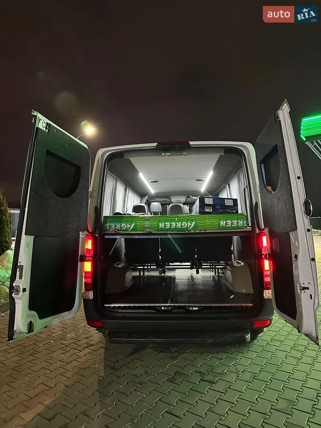 2014 Mercedes-Benz Sprinter - мініатюра 3