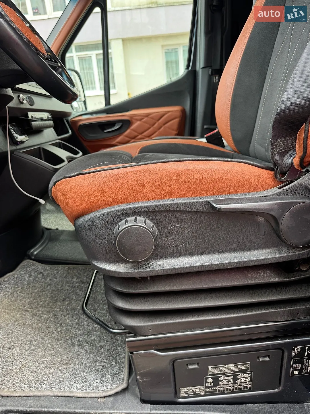 2019 Mercedes-Benz Sprinter - мініатюра 15