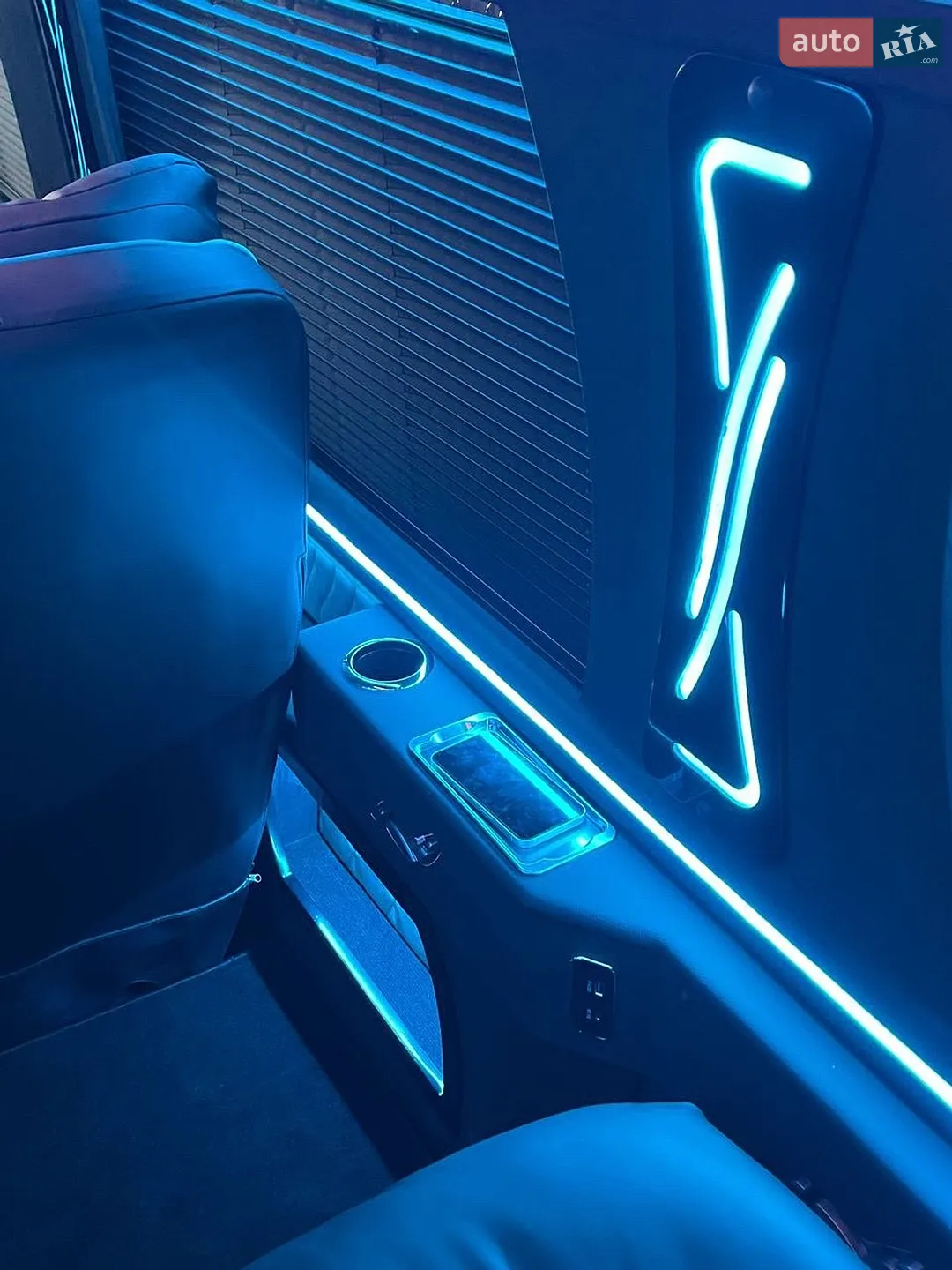 2021 Mercedes-Benz Sprinter - мініатюра 41