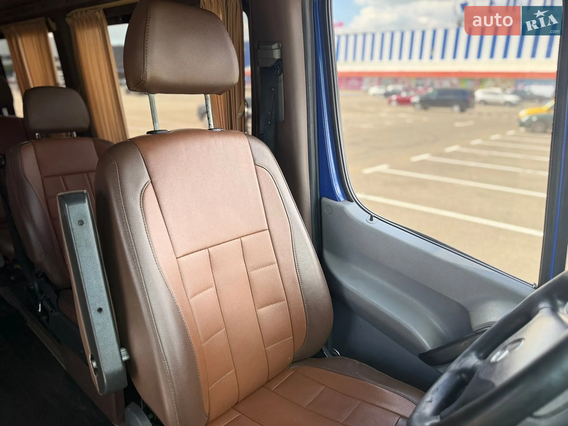 2016 Mercedes-Benz Sprinter - мініатюра 29