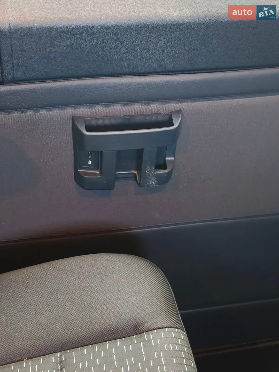 2018 Mercedes-Benz Sprinter - мініатюра 76