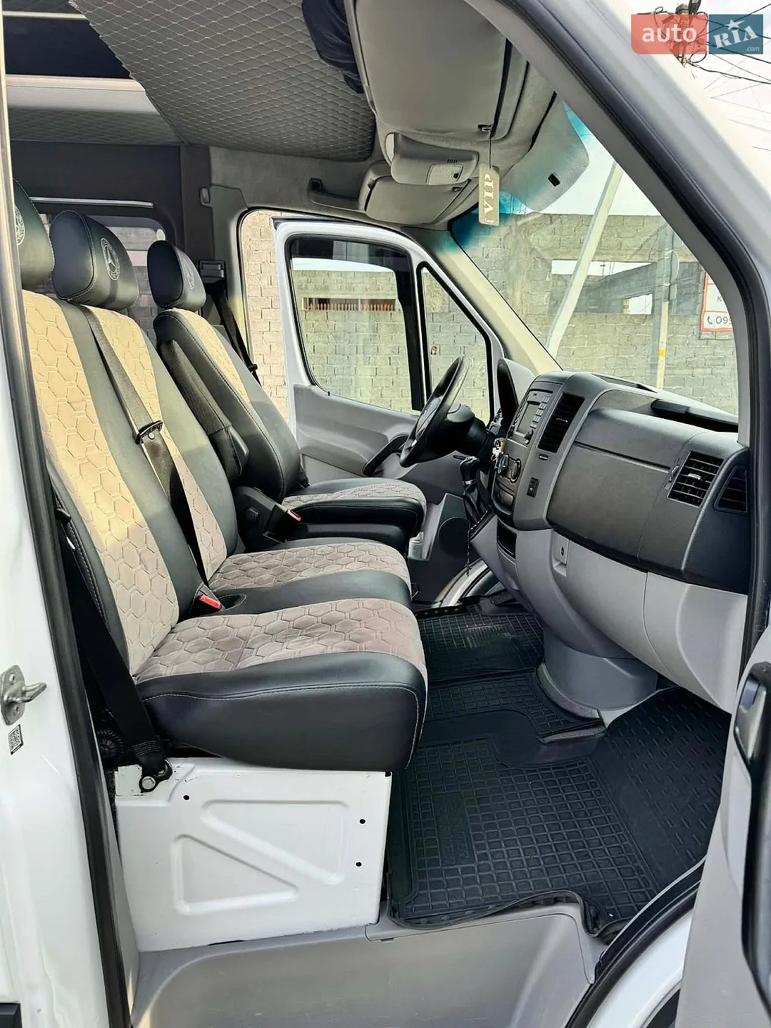 2019 Toyota Land Cruiser - мініатюра 29