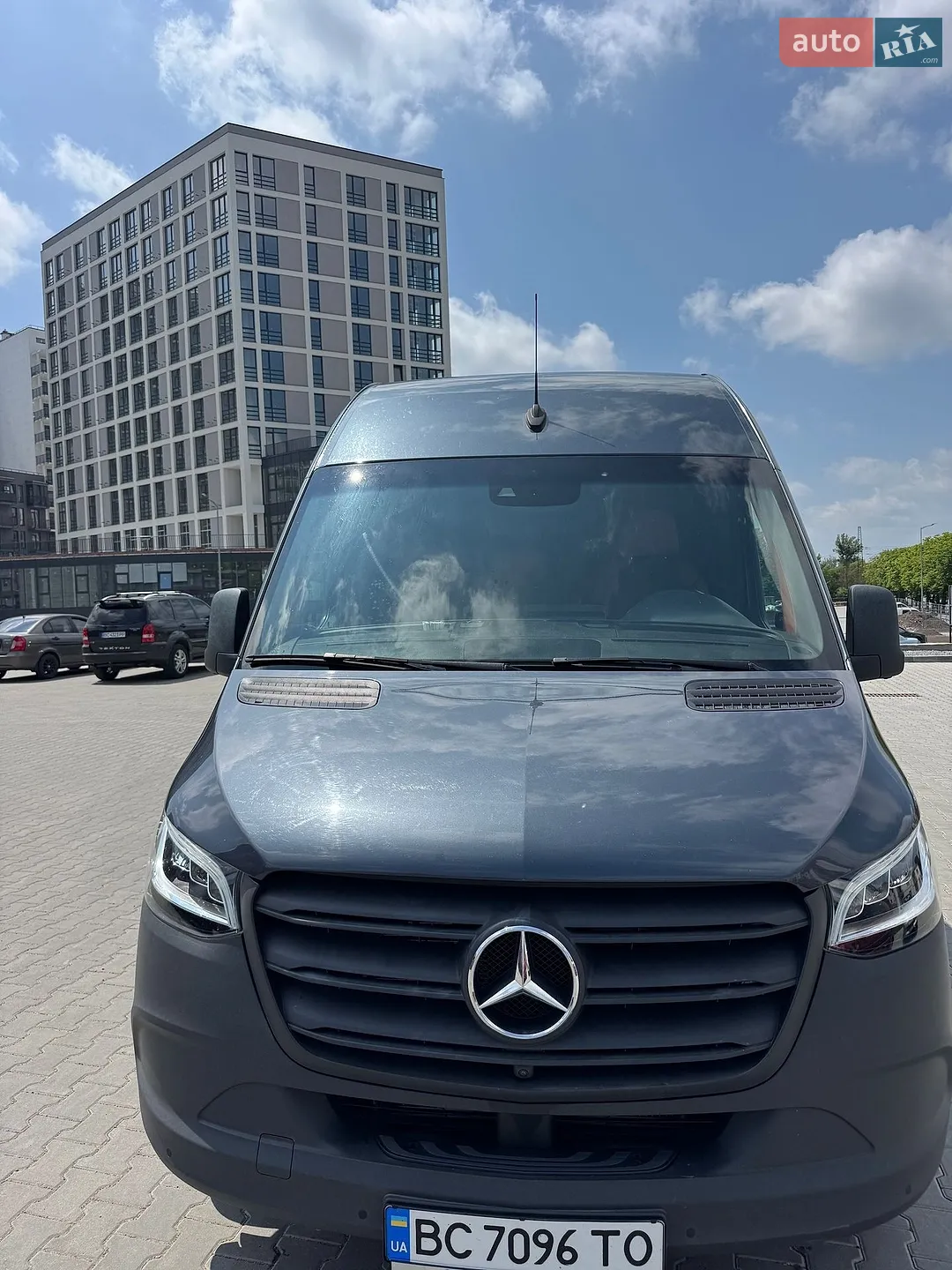 2019 Mercedes-Benz Sprinter - мініатюра 41