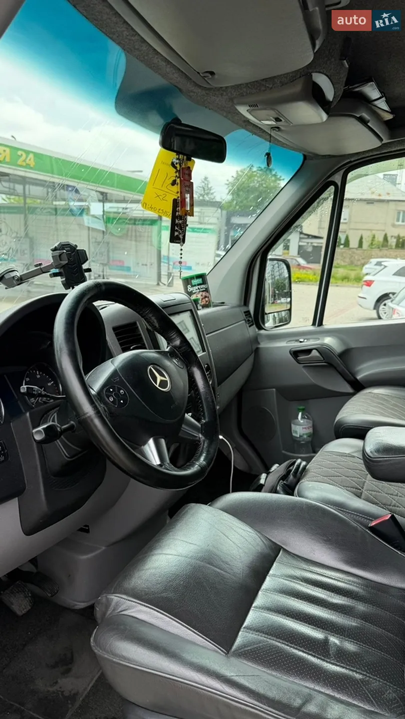 2013 Mercedes-Benz Sprinter - мініатюра 24