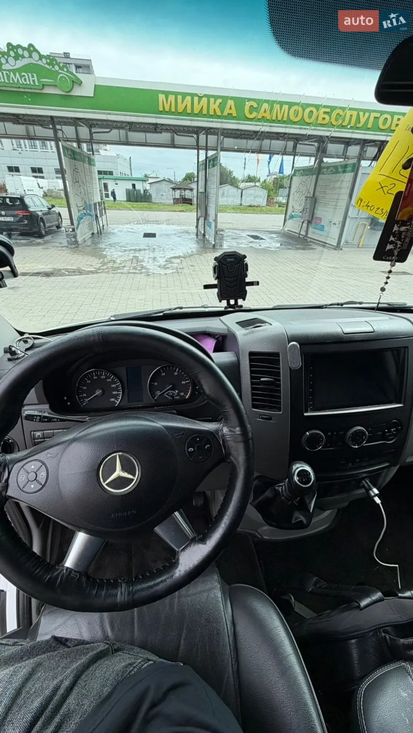 2013 Mercedes-Benz Sprinter - мініатюра 26