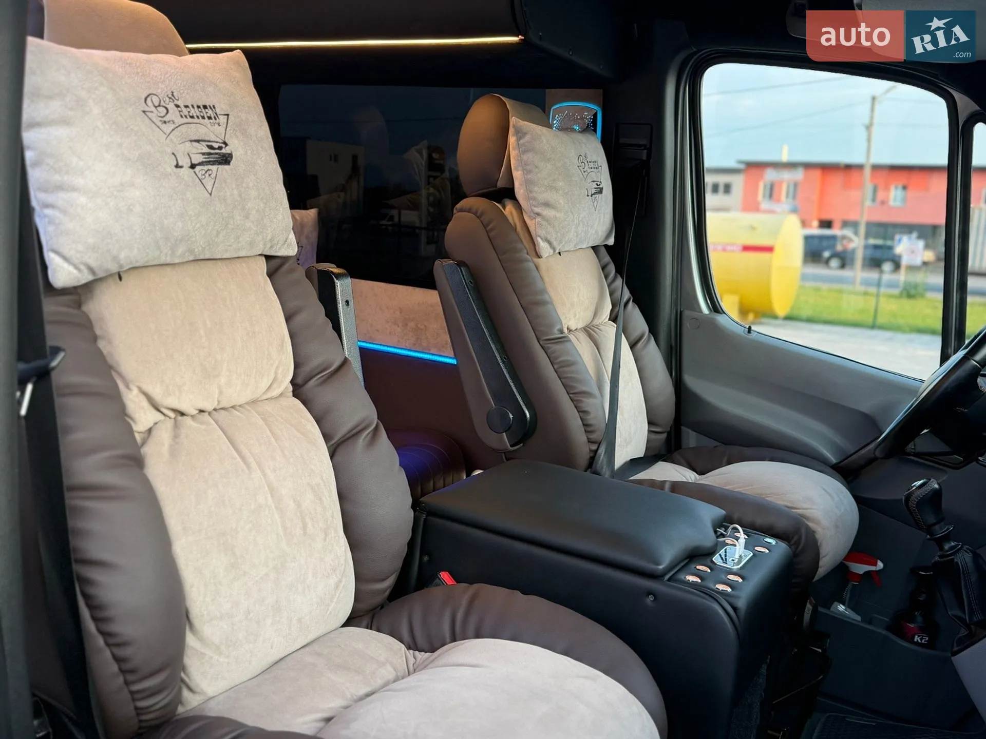 2014 Mercedes-Benz Sprinter - мініатюра 18