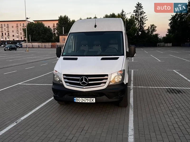 Mercedes-Benz Sprinter