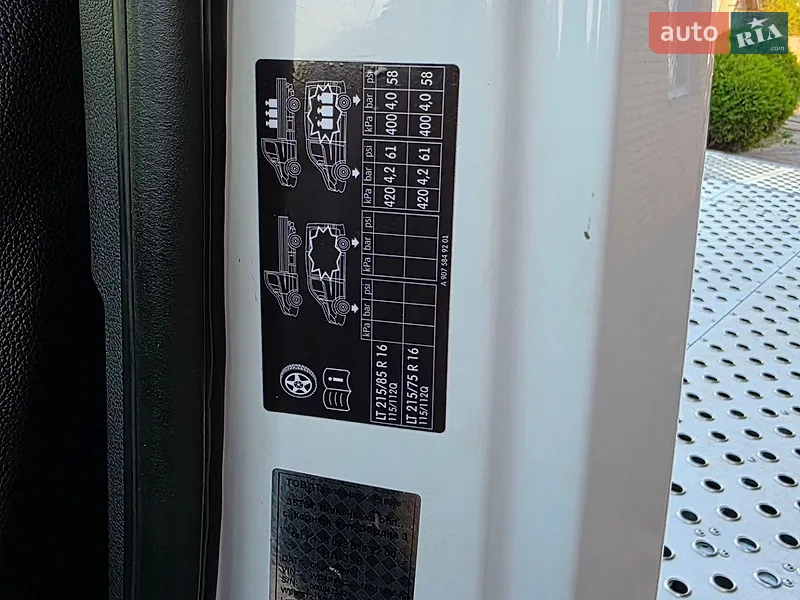 Mercedes-Benz Sprinter 2018 VIN WDAPF4CD1KN011486 фото оголошення 17 з 54