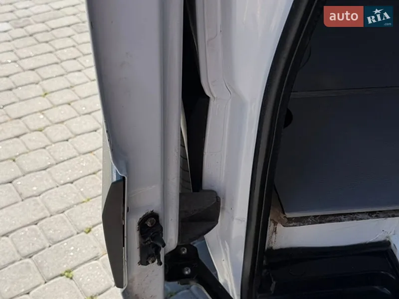 Mercedes-Benz Sprinter 2013 VIN WDB9066331S834767 фото оголошення 32 з 100