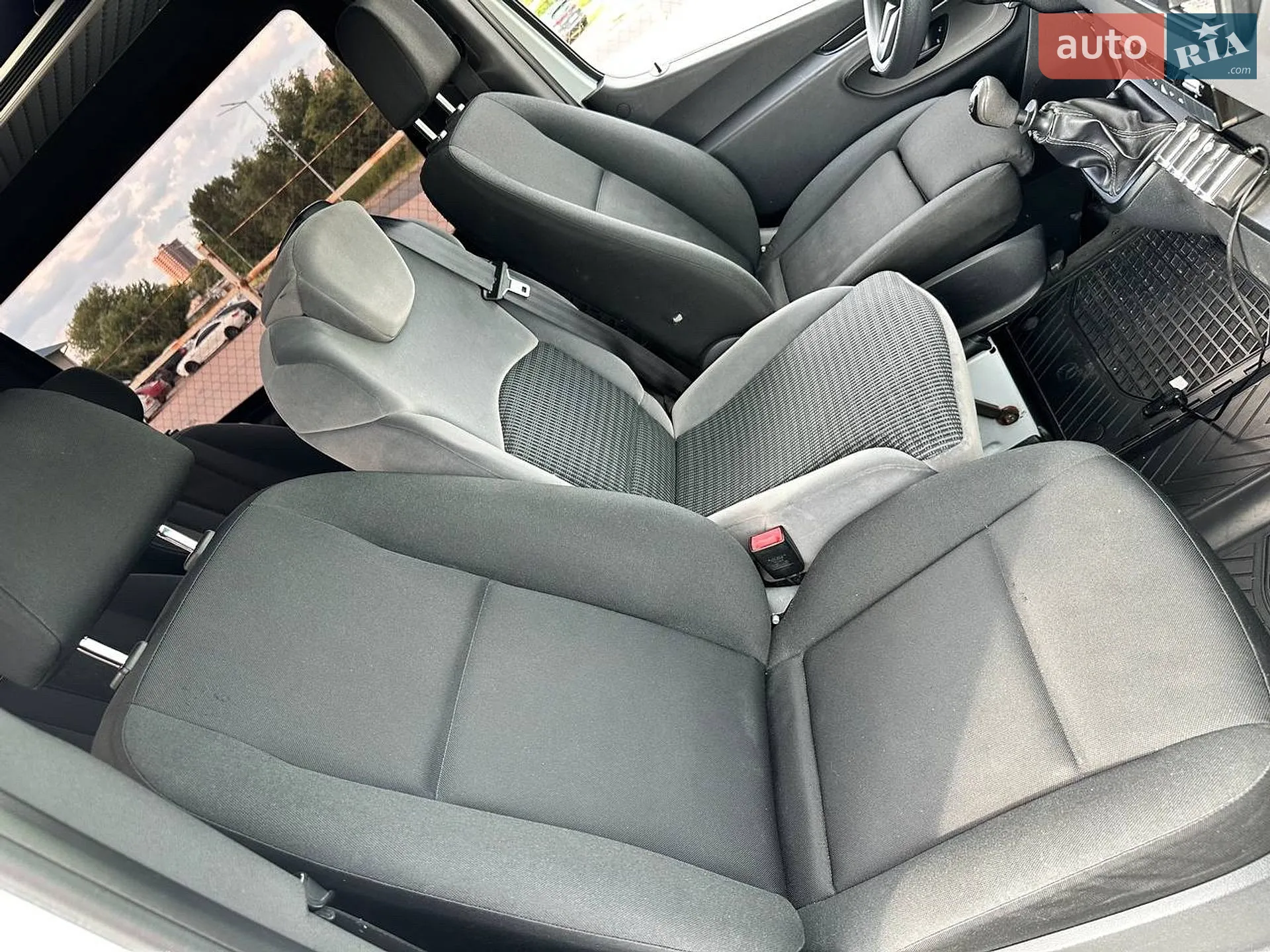 2020 Mercedes-Benz Sprinter - мініатюра 17