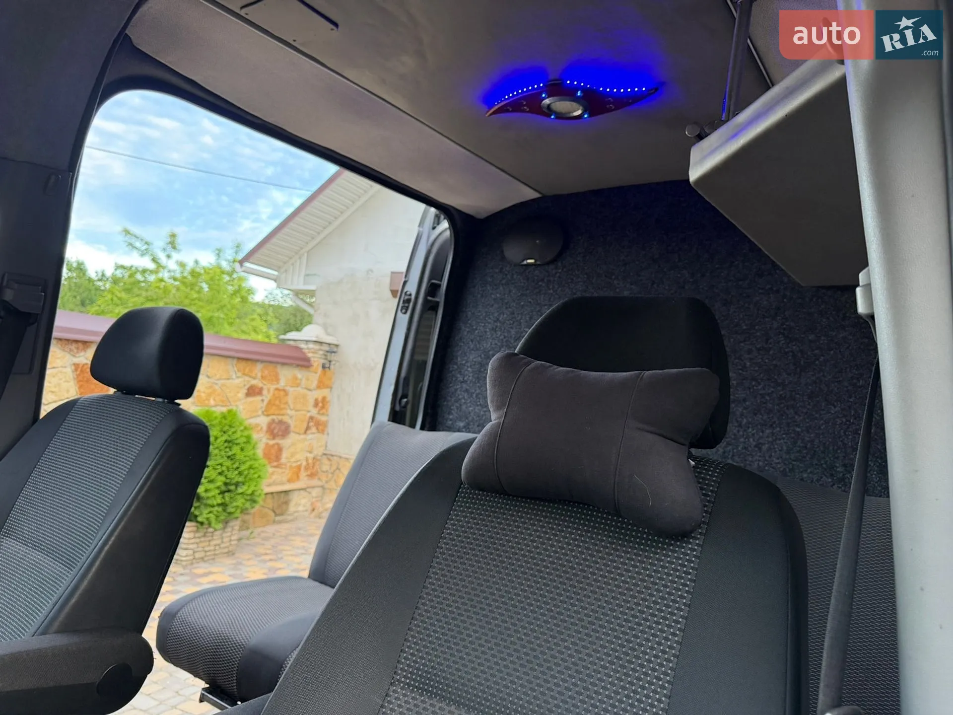2011 Mercedes-Benz Sprinter - мініатюра 14