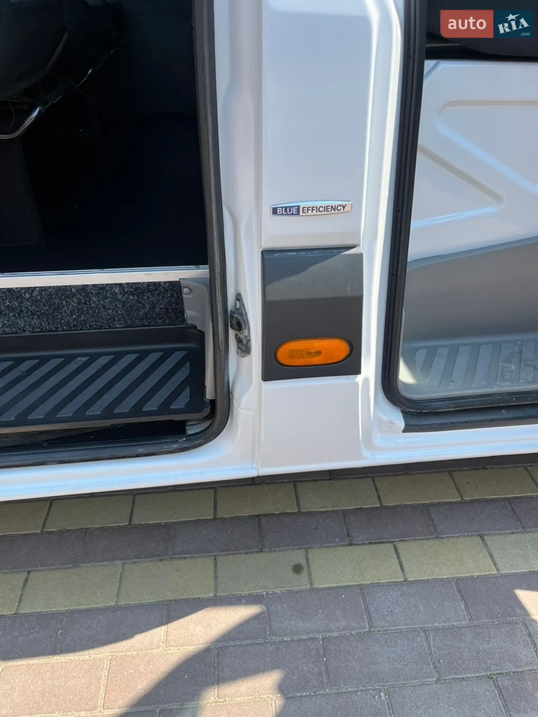 2015 Mercedes-Benz Sprinter - мініатюра 16