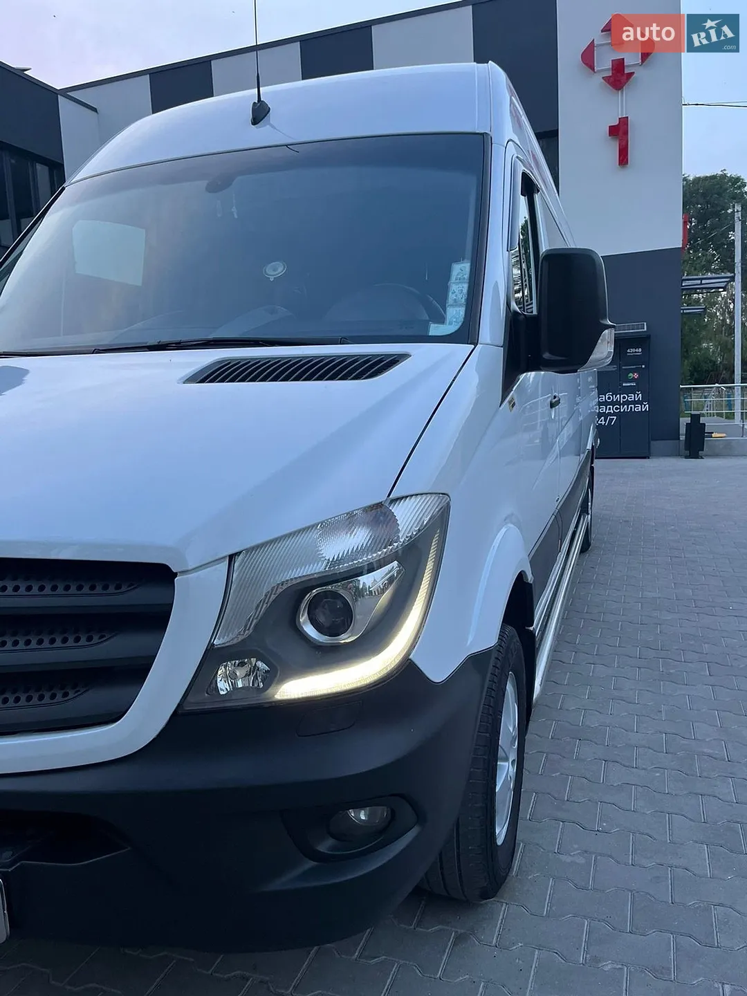 2015 Mercedes-Benz Sprinter - мініатюра 4