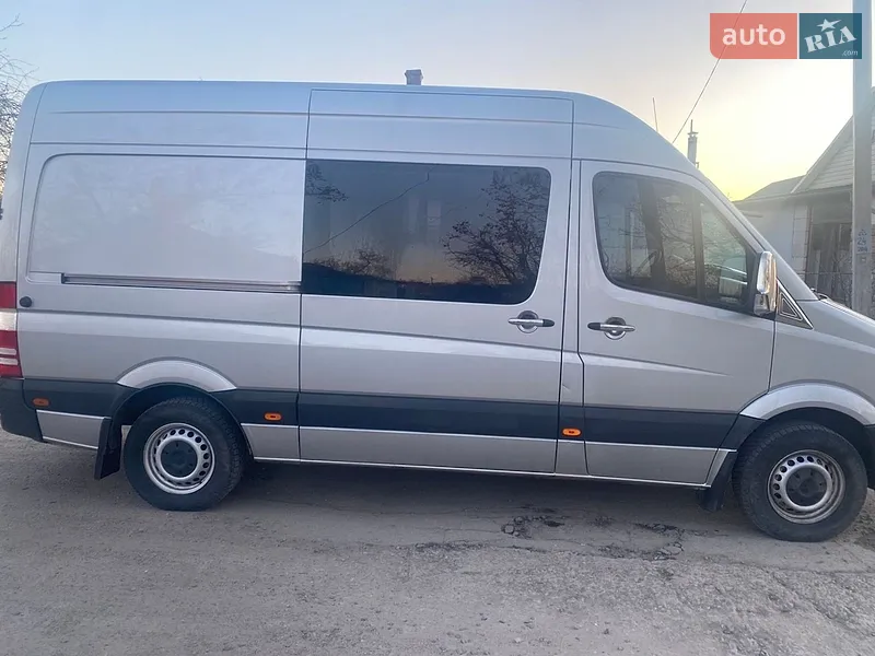Mercedes-Benz Sprinter 2012