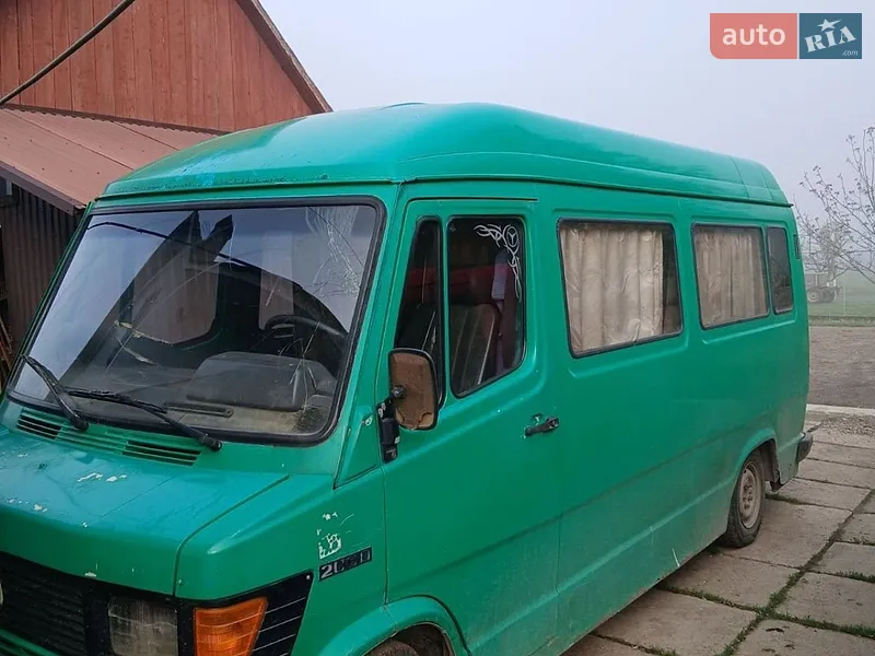 Mercedes-Benz Sprinter