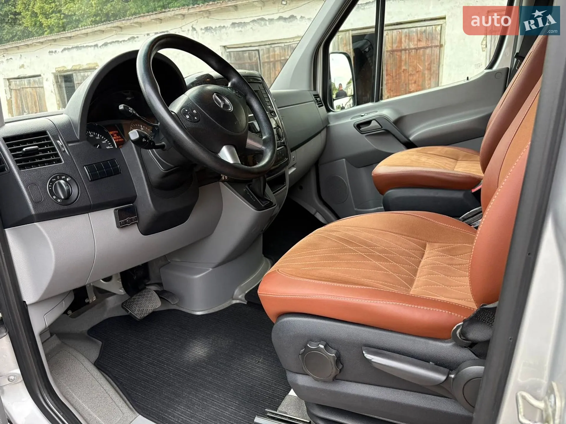 2014 Mercedes-Benz Sprinter - мініатюра 15