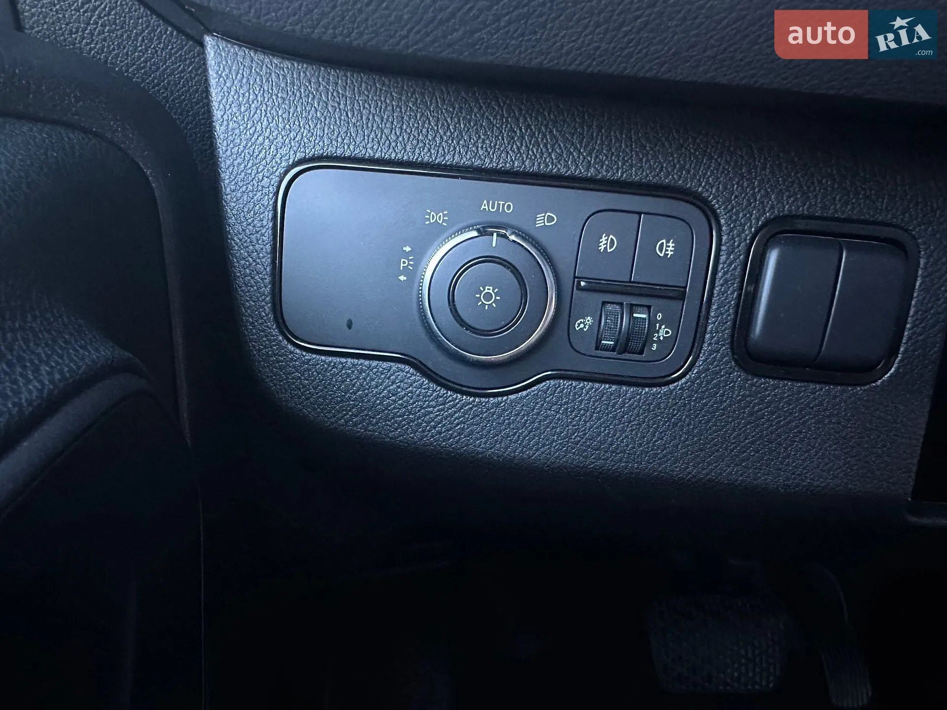 2021 Mercedes-Benz Sprinter - мініатюра 42