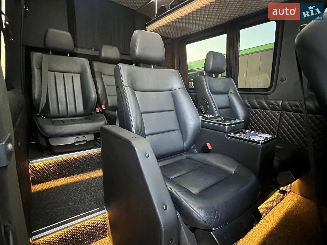 2018 Mercedes-Benz Sprinter - мініатюра 34