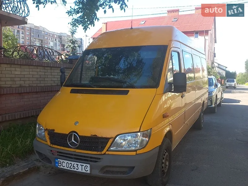Mercedes-Benz Sprinter 2003