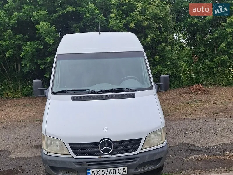 Mercedes-Benz Sprinter 2005
