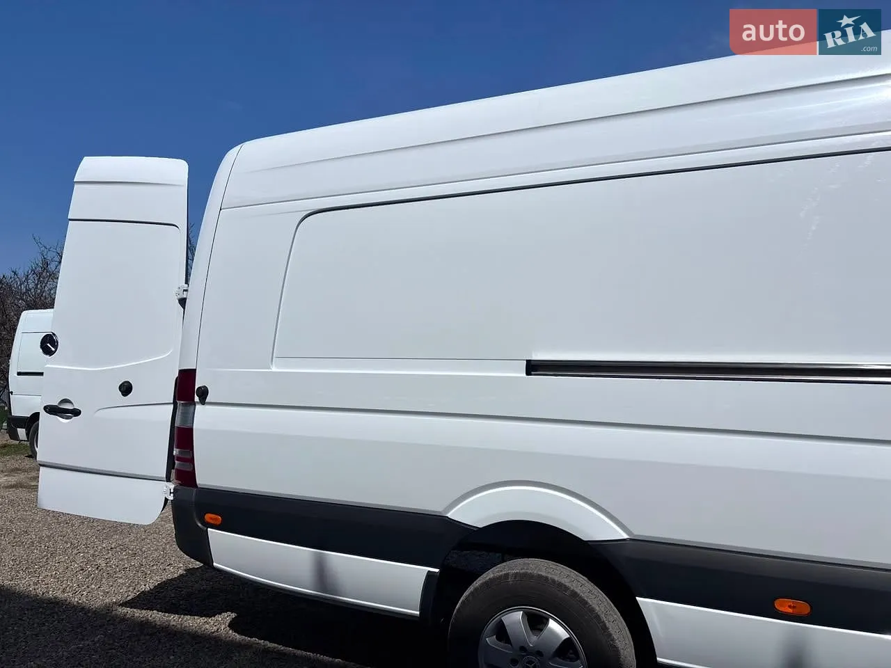 2014 Mercedes-Benz Sprinter - мініатюра 2