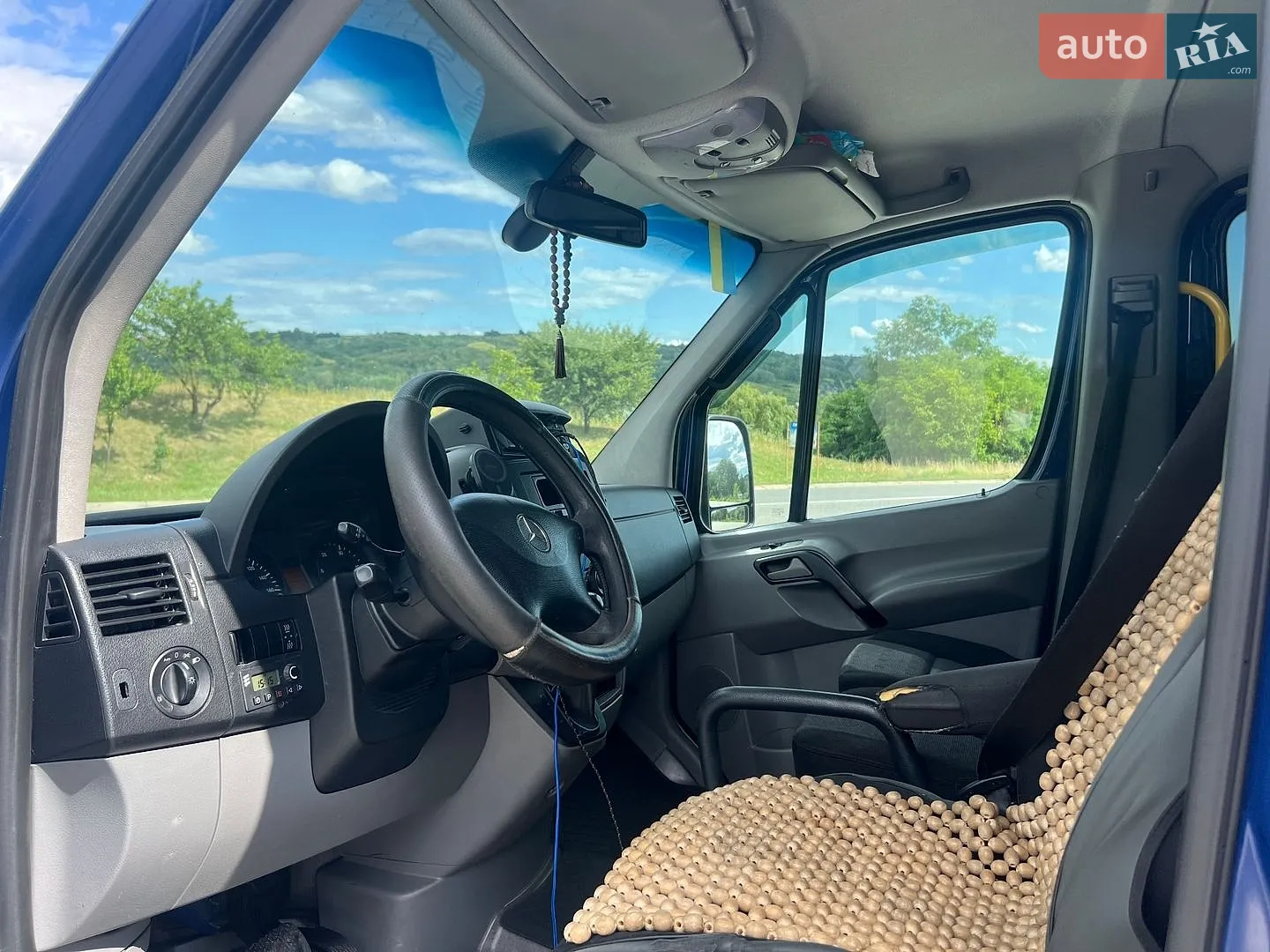 2011 Mercedes-Benz Sprinter - мініатюра 18