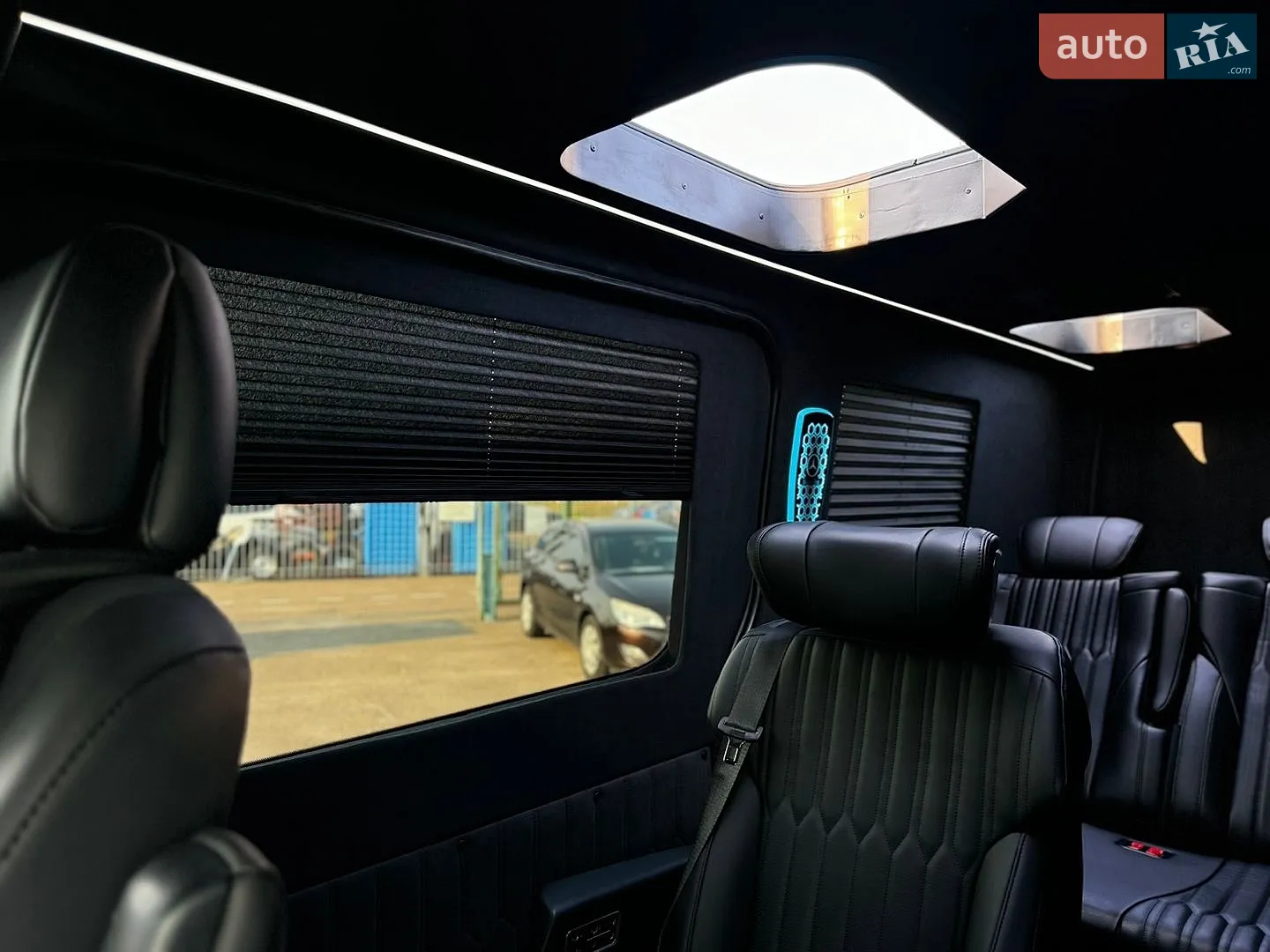 2018 Mercedes-Benz Sprinter - мініатюра 41