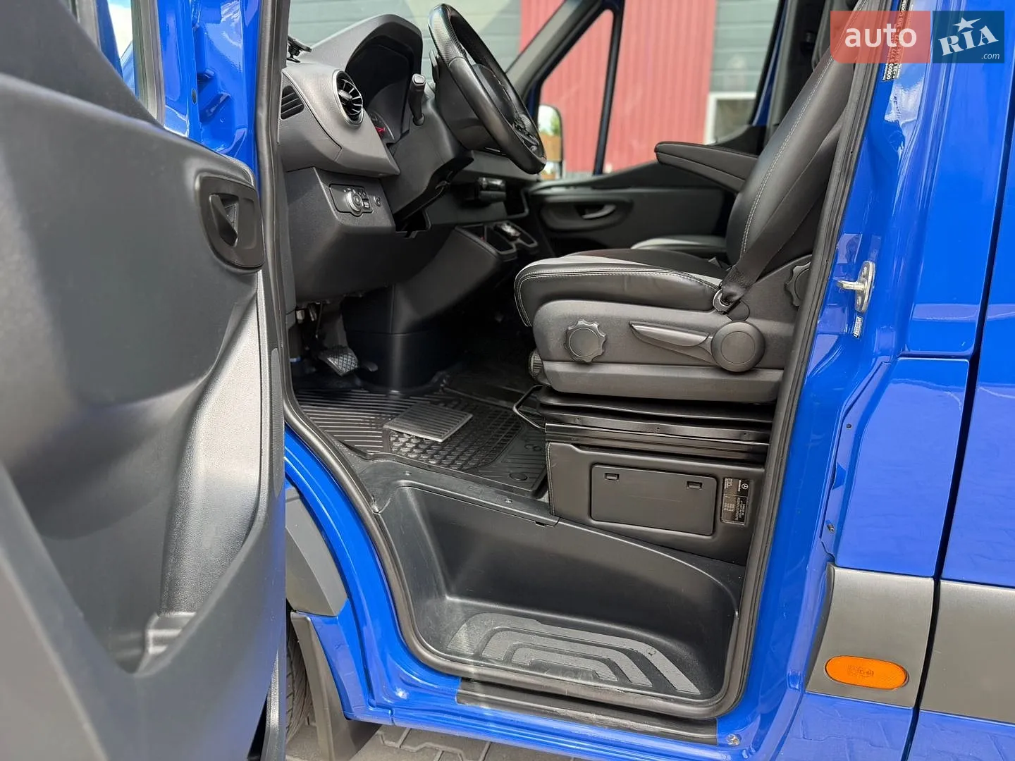 2018 Mercedes-Benz Sprinter - мініатюра 18