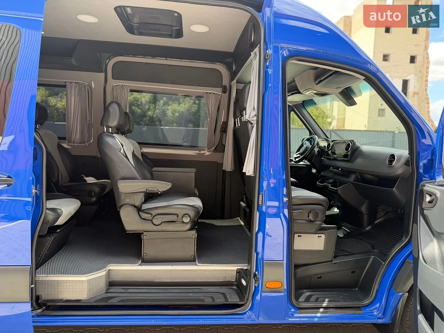 2018 Mercedes-Benz Sprinter - мініатюра 33