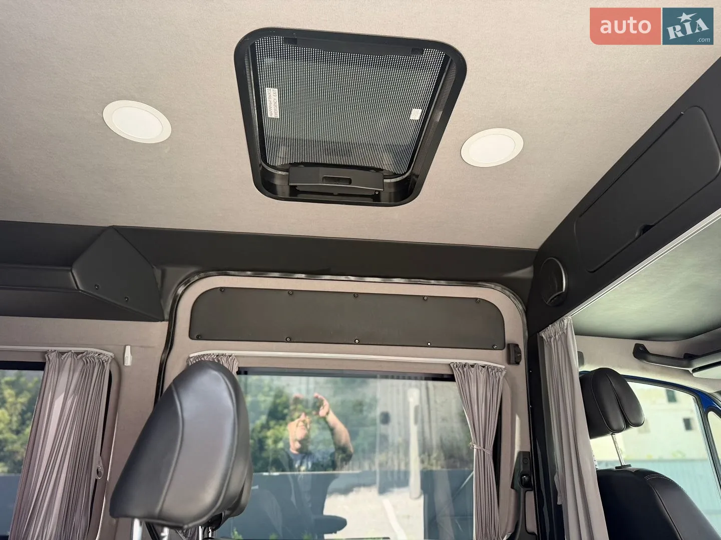 2018 Mercedes-Benz Sprinter - мініатюра 35