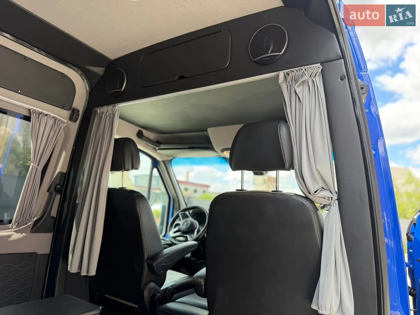 2018 Mercedes-Benz Sprinter - мініатюра 36