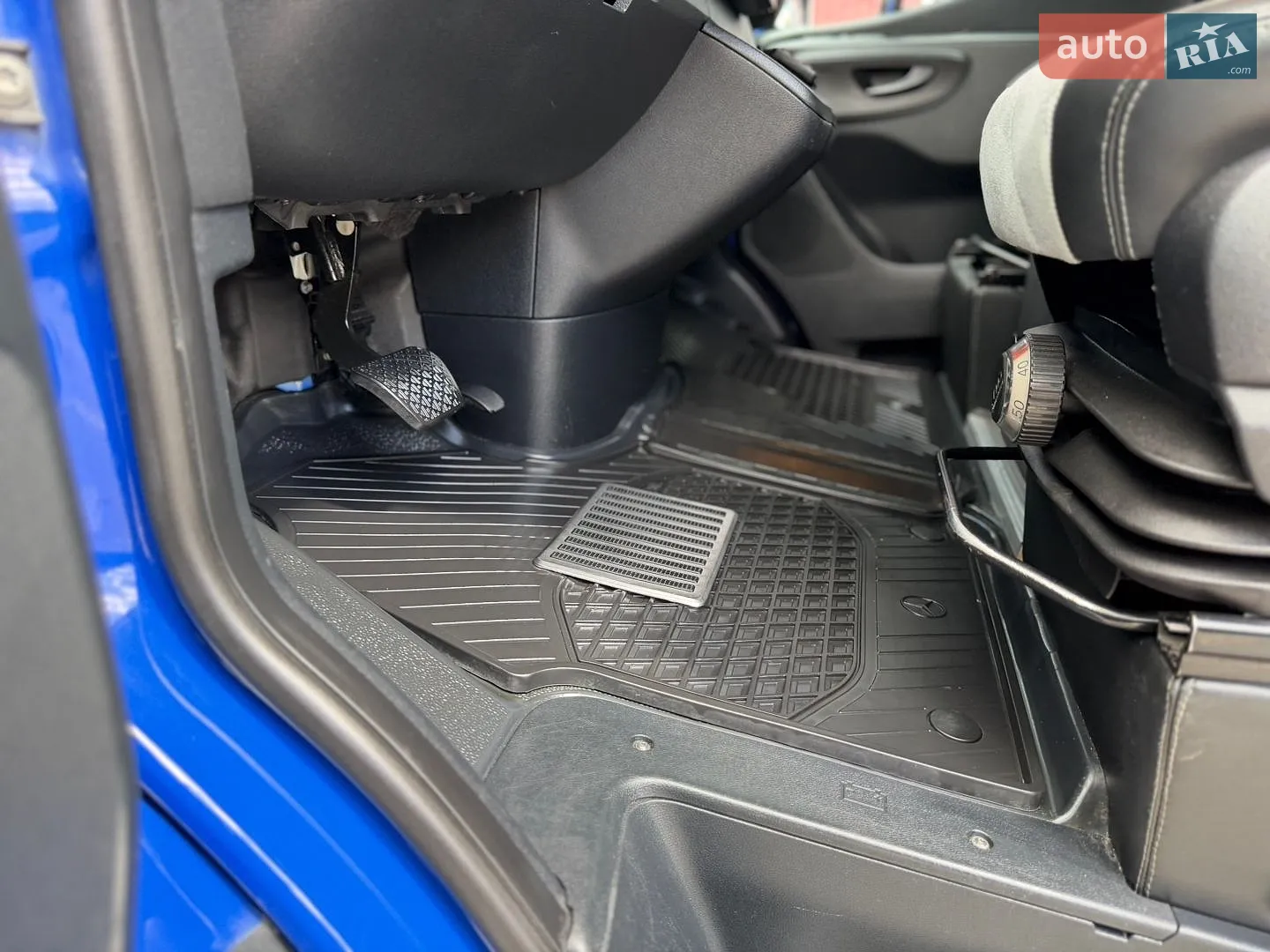 2018 Mercedes-Benz Sprinter - мініатюра 21
