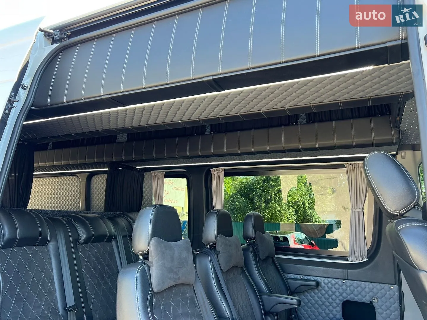 2017 Mercedes-Benz Sprinter - мініатюра 7