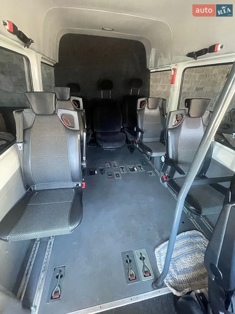 2014 Mercedes-Benz Sprinter - мініатюра 26