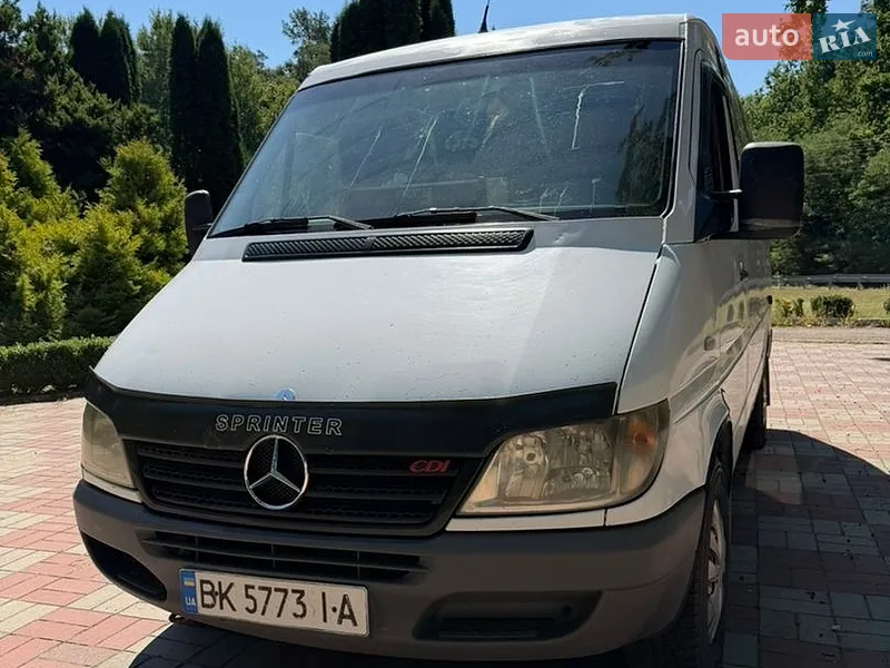 Mercedes-Benz Sprinter