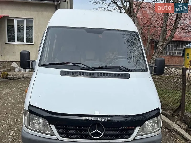 Mercedes-Benz Sprinter 2004