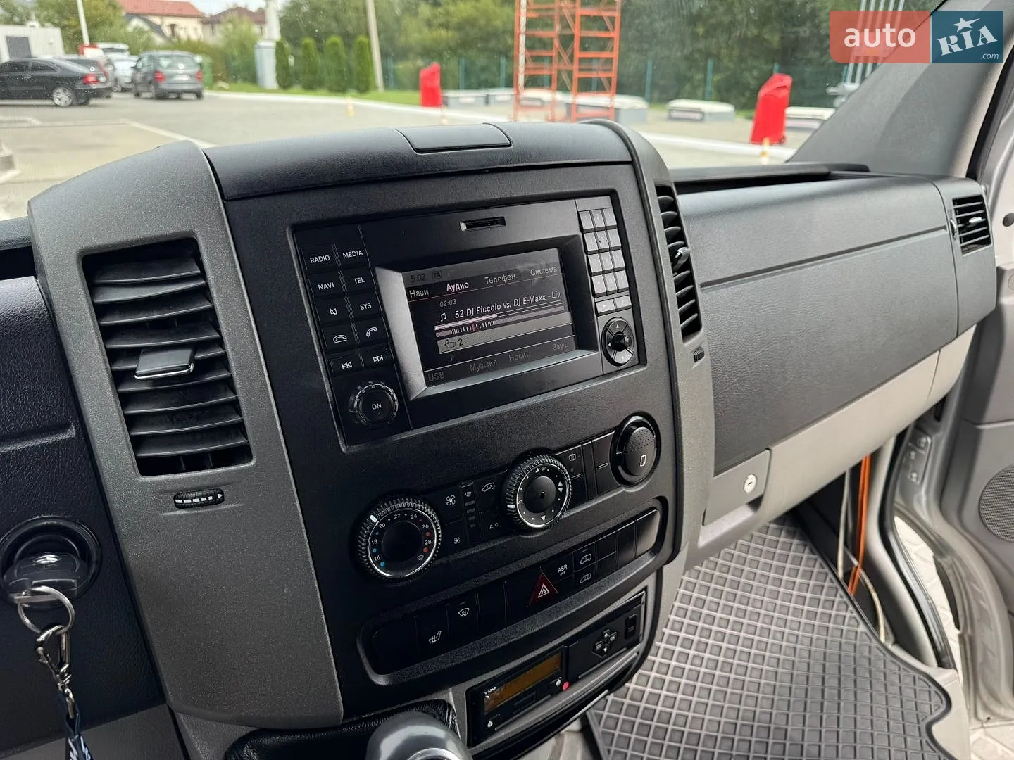 2016 Mercedes-Benz Sprinter - мініатюра 11