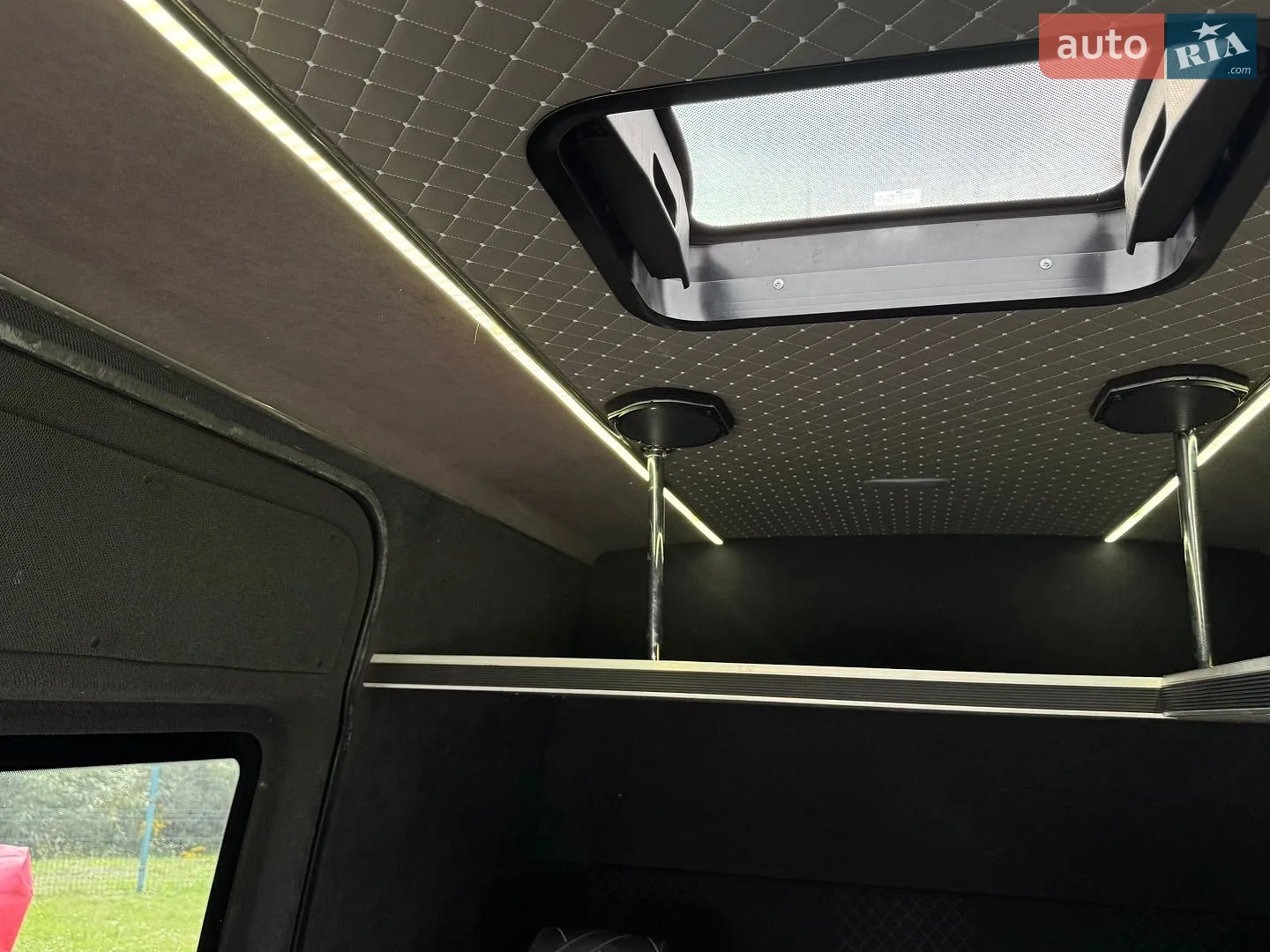 2016 Mercedes-Benz Sprinter - мініатюра 15