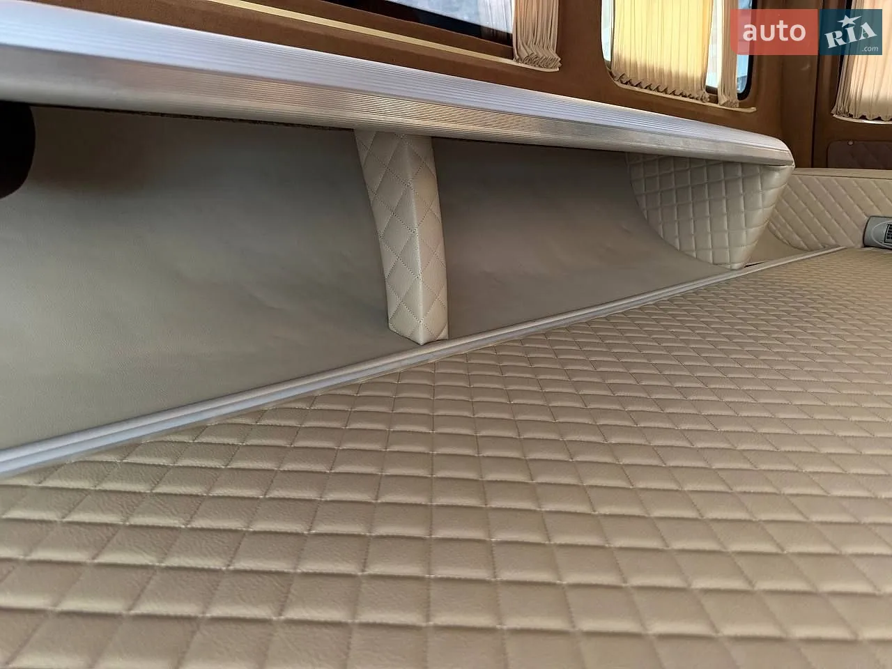 2016 Mercedes-Benz Sprinter - мініатюра 30