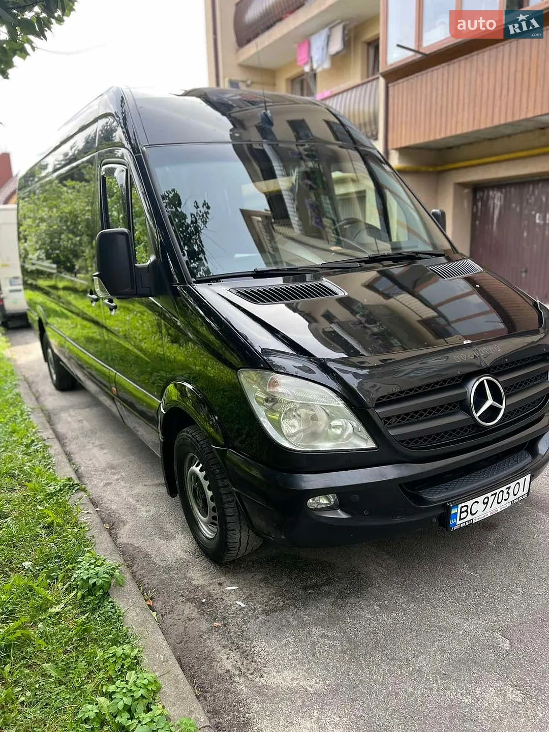2011 Mercedes-Benz Sprinter - мініатюра 2