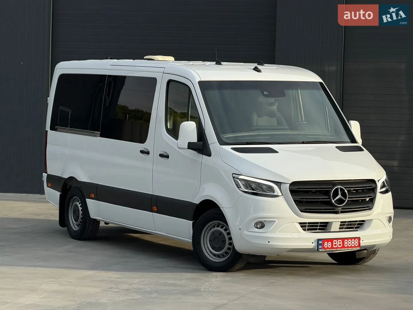 2020 Mercedes-Benz Sprinter - мініатюра 2