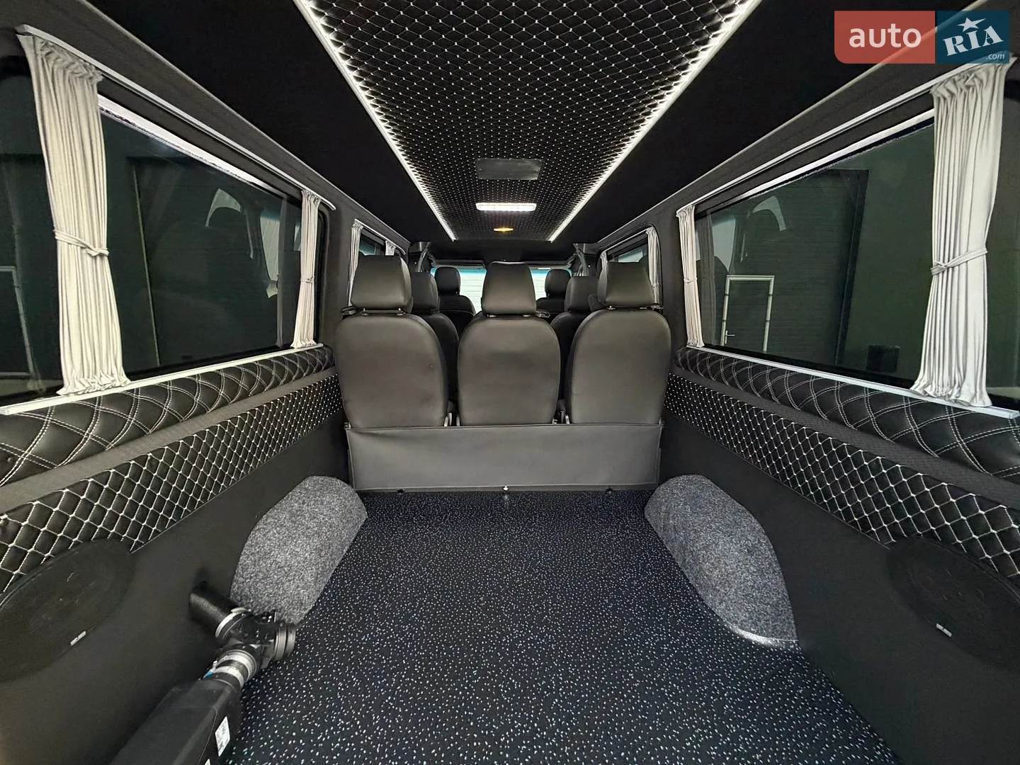 2020 Mercedes-Benz Sprinter - мініатюра 37
