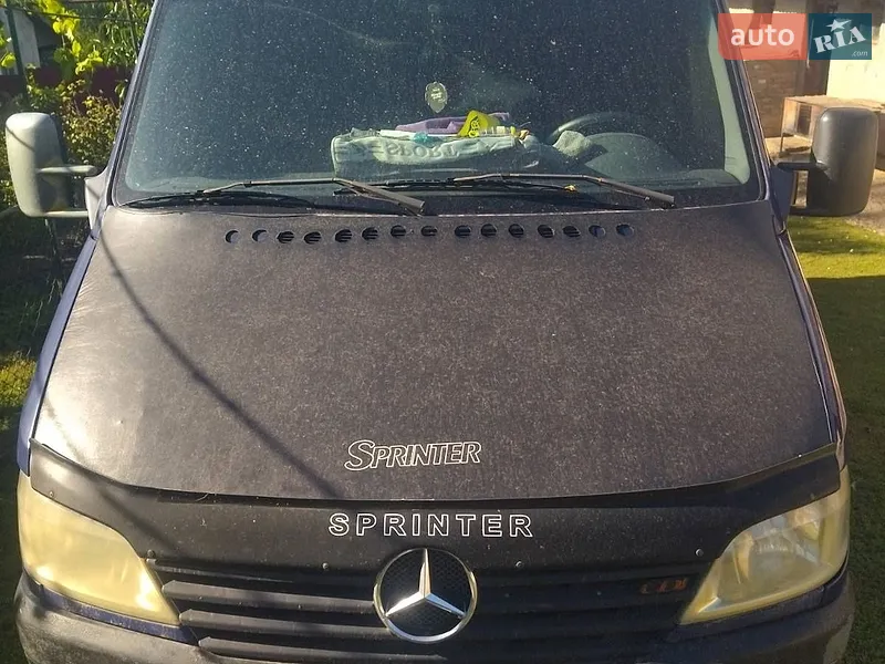 Mercedes-Benz Sprinter
