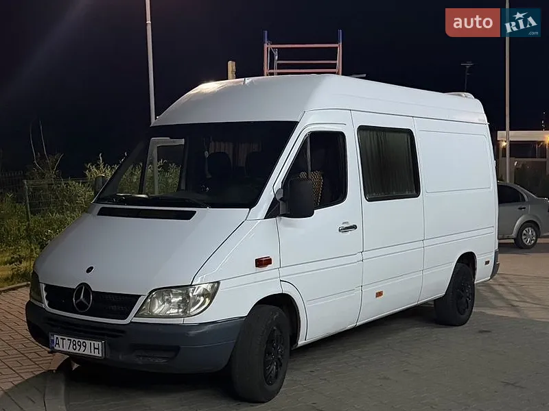 Mercedes-Benz Sprinter 2005